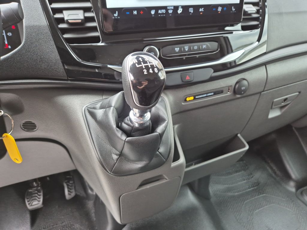 Ford Transit 2025