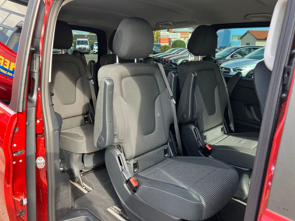 Mercedes-Benz V 220 2024