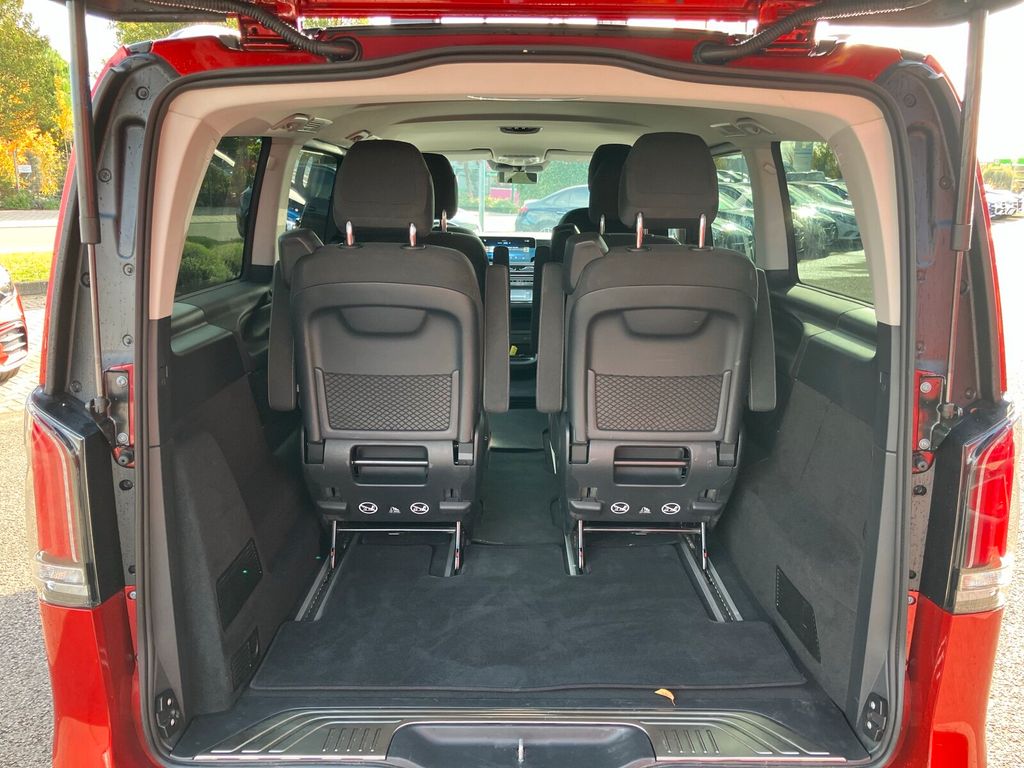 Mercedes-Benz V 220 2024