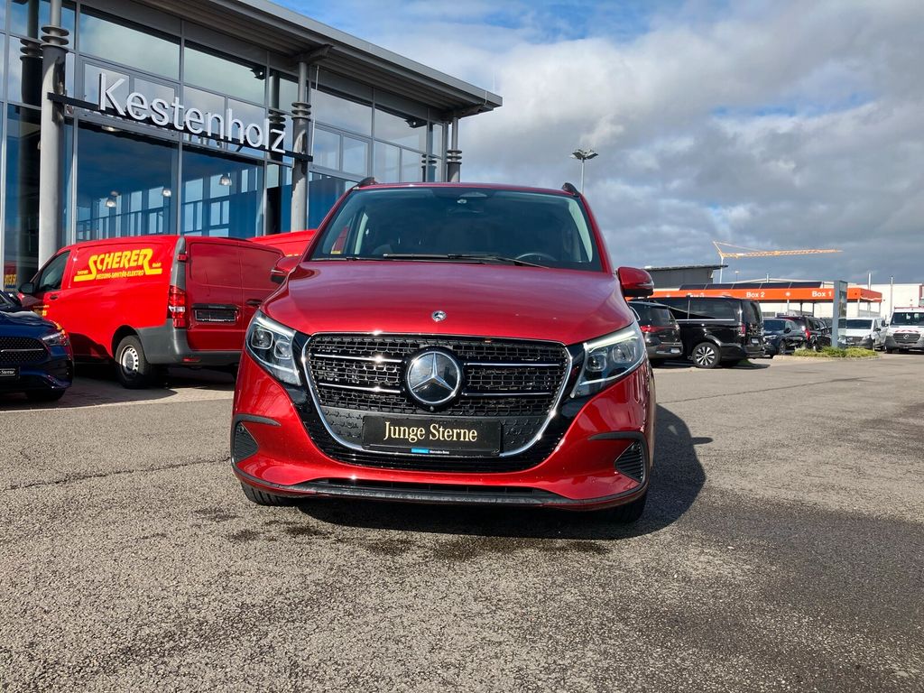 Mercedes-Benz V 220 2024