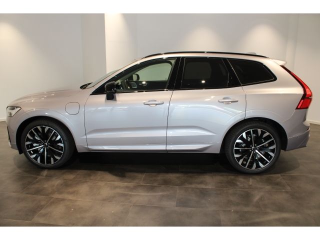 Volvo XC60 2025