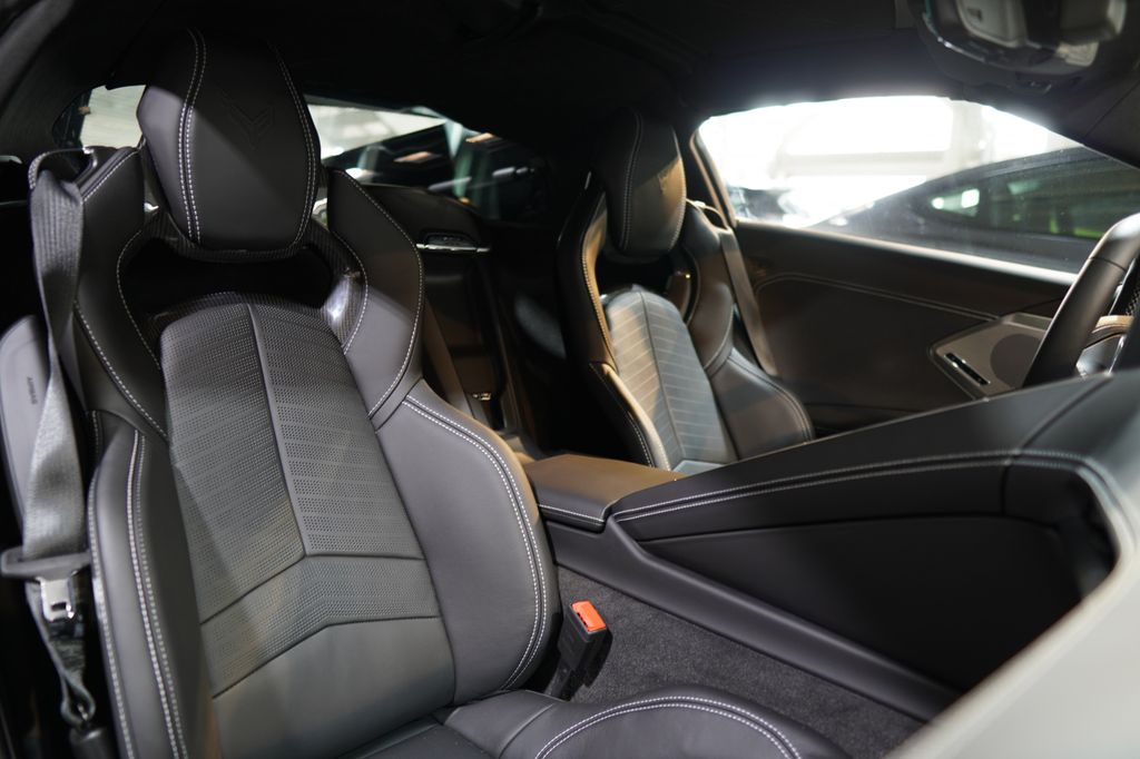Corvette C8 2023