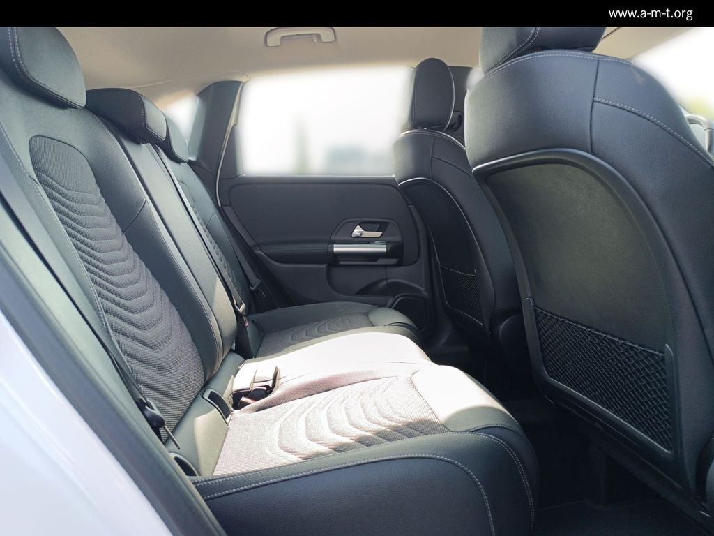 Mercedes-Benz B 250 2024