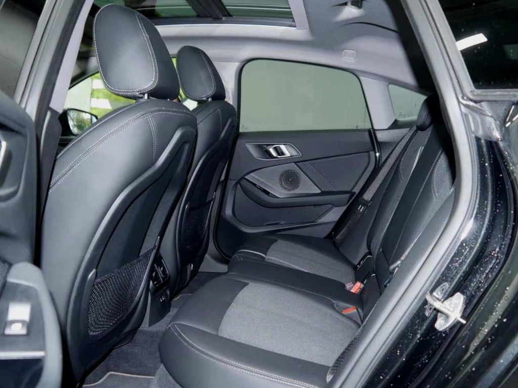 BMW 218 Gran Coupé 2024