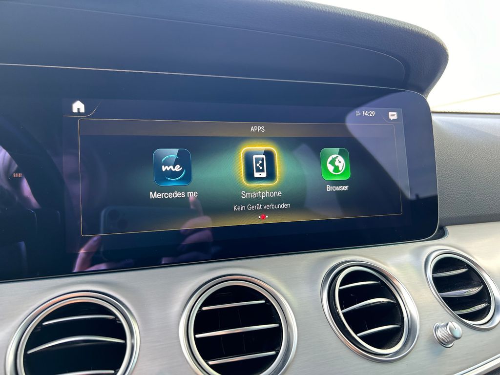 Mercedes-Benz E 220 2022