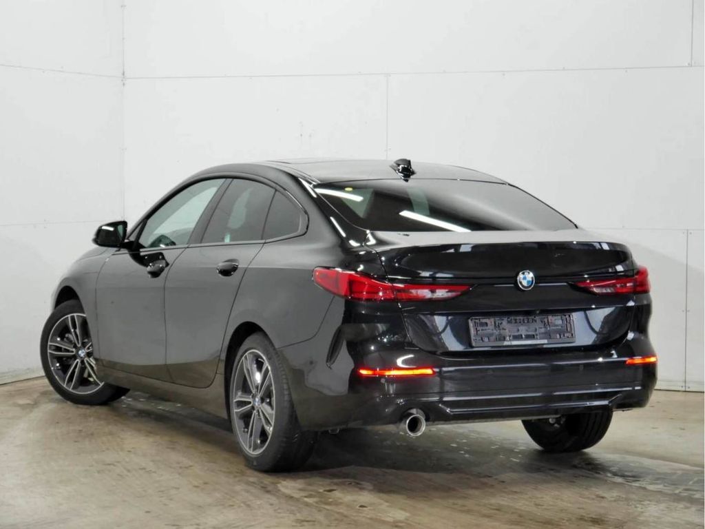 BMW 218 Gran Coupé 2024