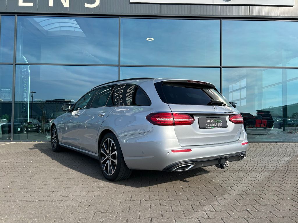 Mercedes-Benz E 220 2022