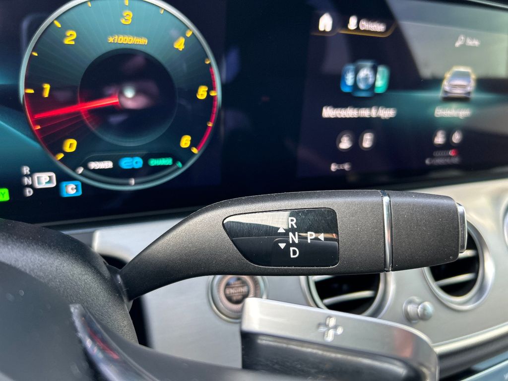 Mercedes-Benz E 220 2022