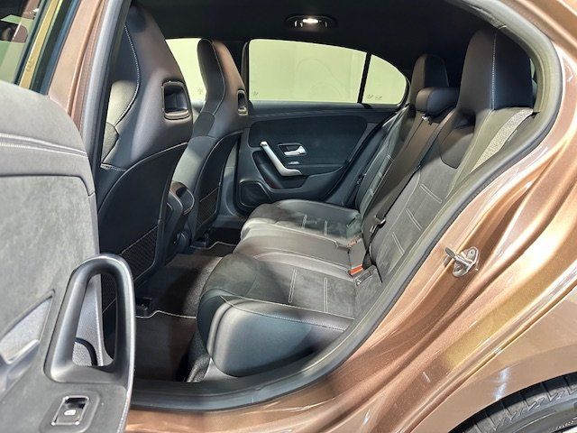 Mercedes-Benz A 180 2021