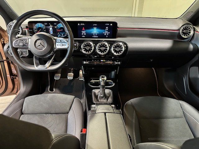 Mercedes-Benz A 180 2021