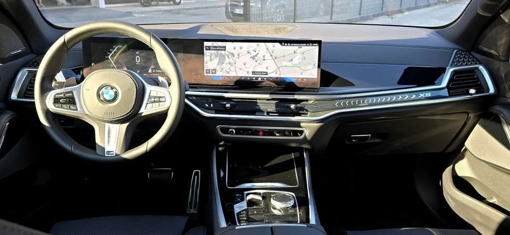 BMW X5 2024