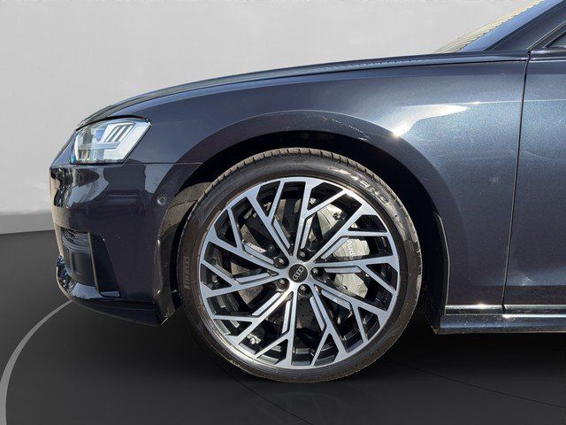 Audi S8 2021