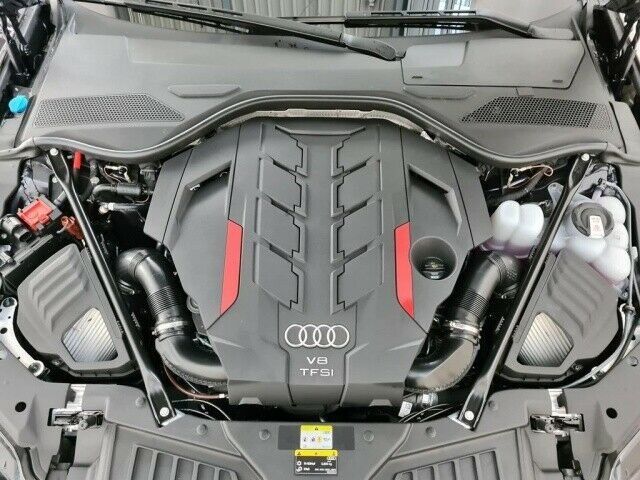 Audi S8 2021
