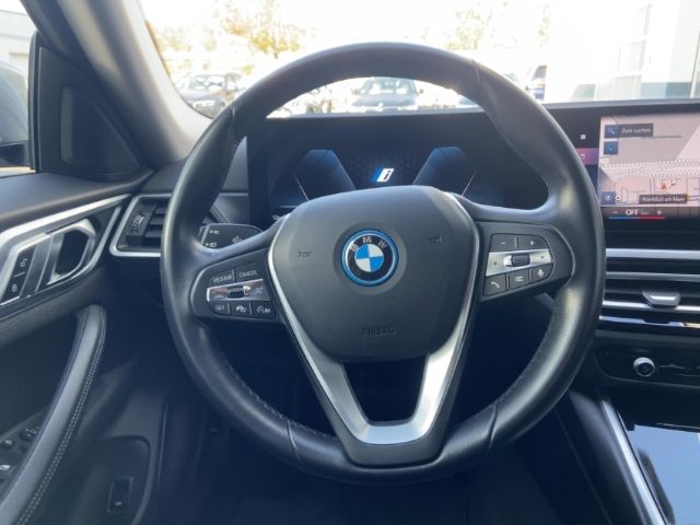 BMW i4 2023