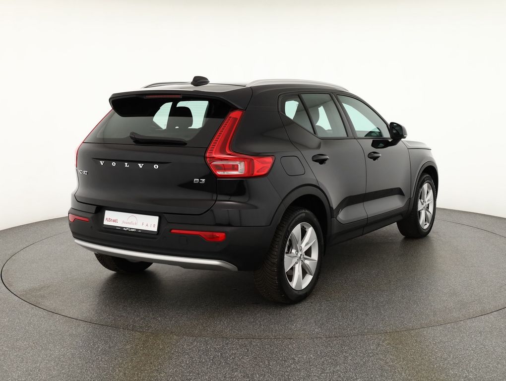 Volvo XC40 2024