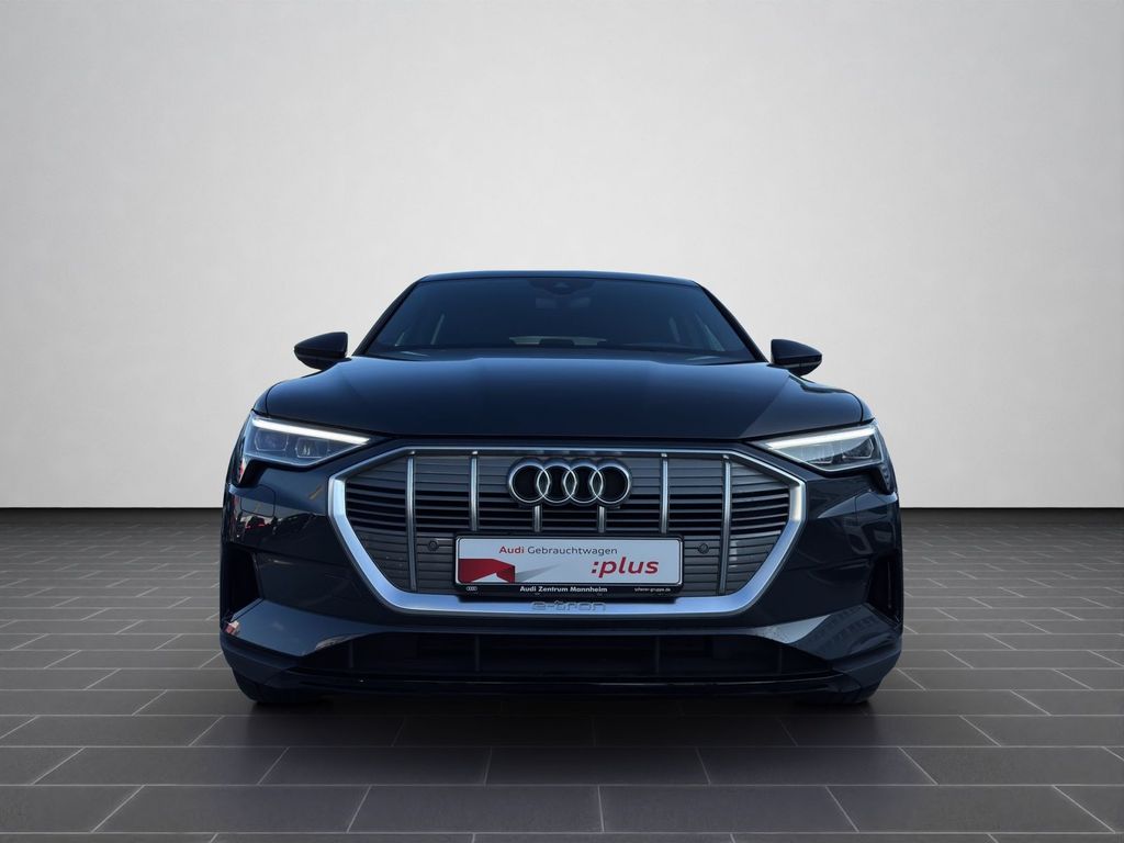Audi e-tron 2022