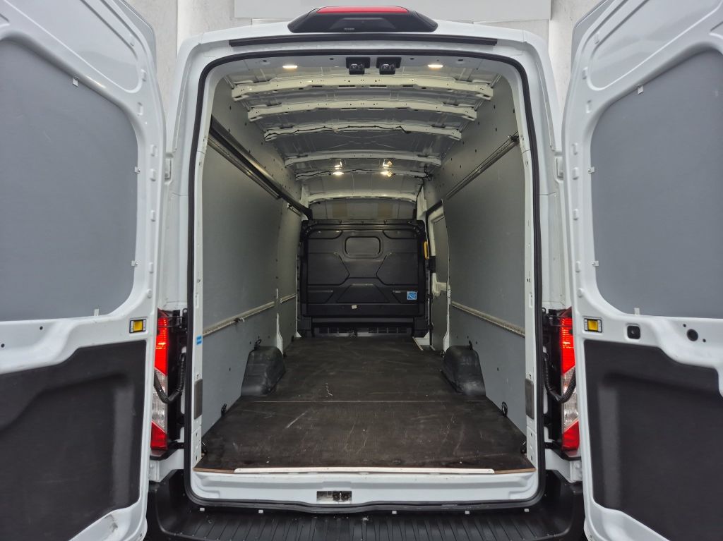 Ford Transit 2025