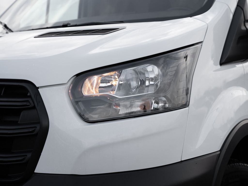 Ford Transit 2025
