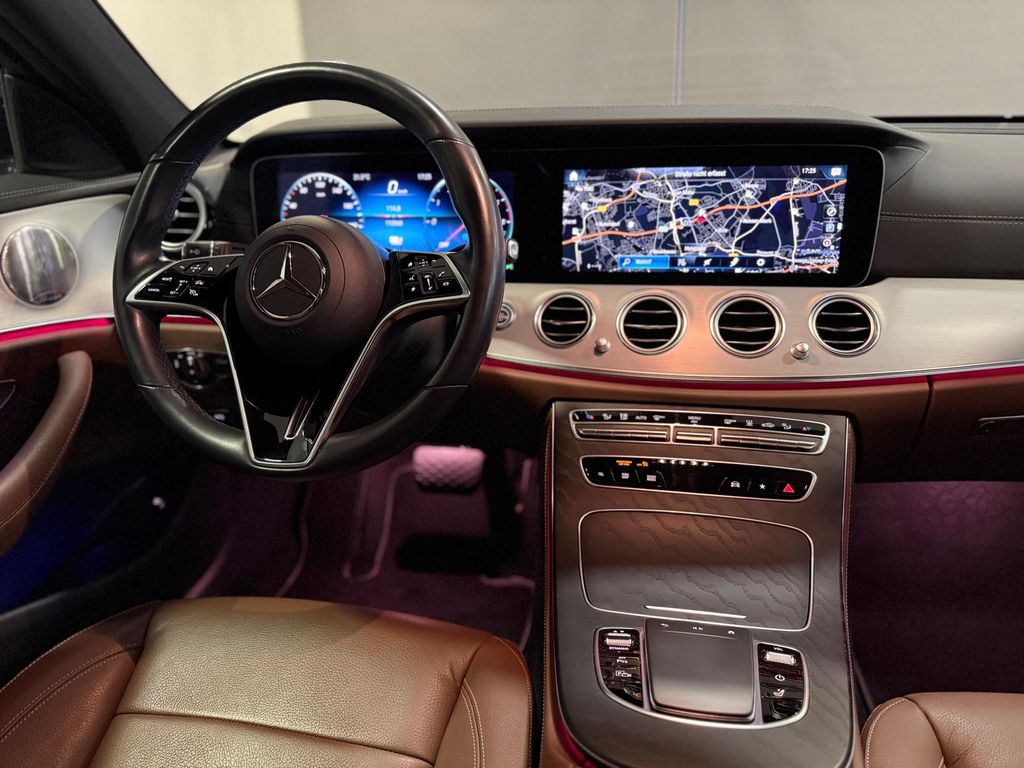 Mercedes-Benz E 300 2021