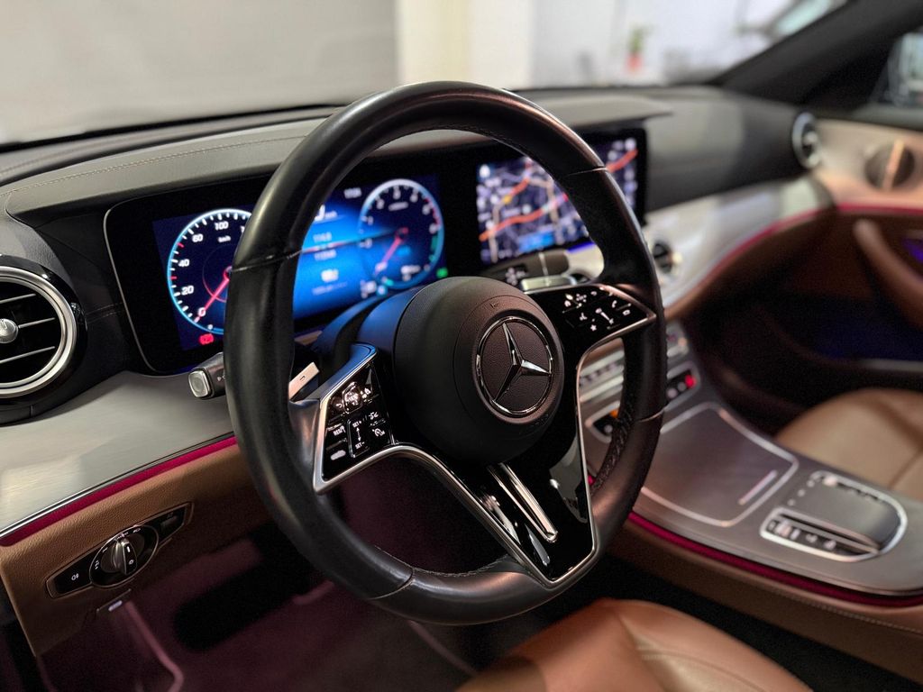 Mercedes-Benz E 300 2021