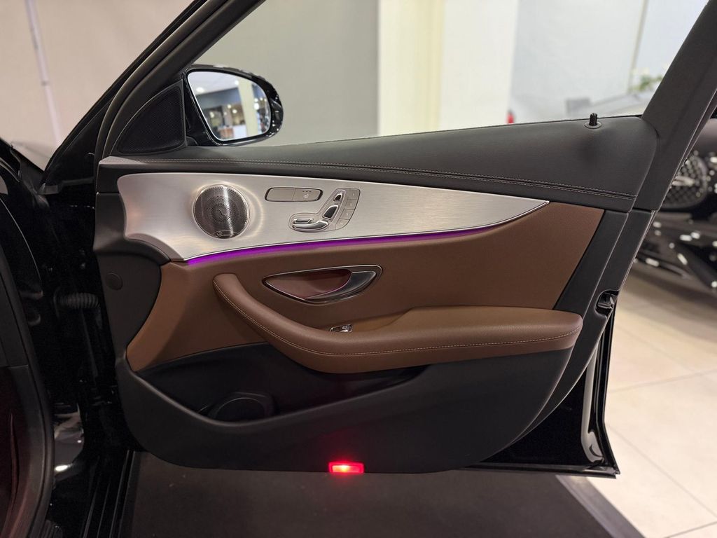 Mercedes-Benz E 300 2021