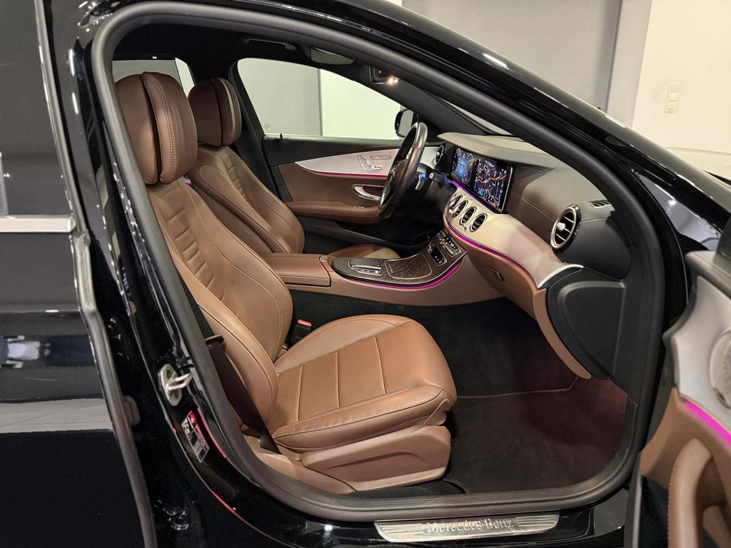 Mercedes-Benz E 300 2021