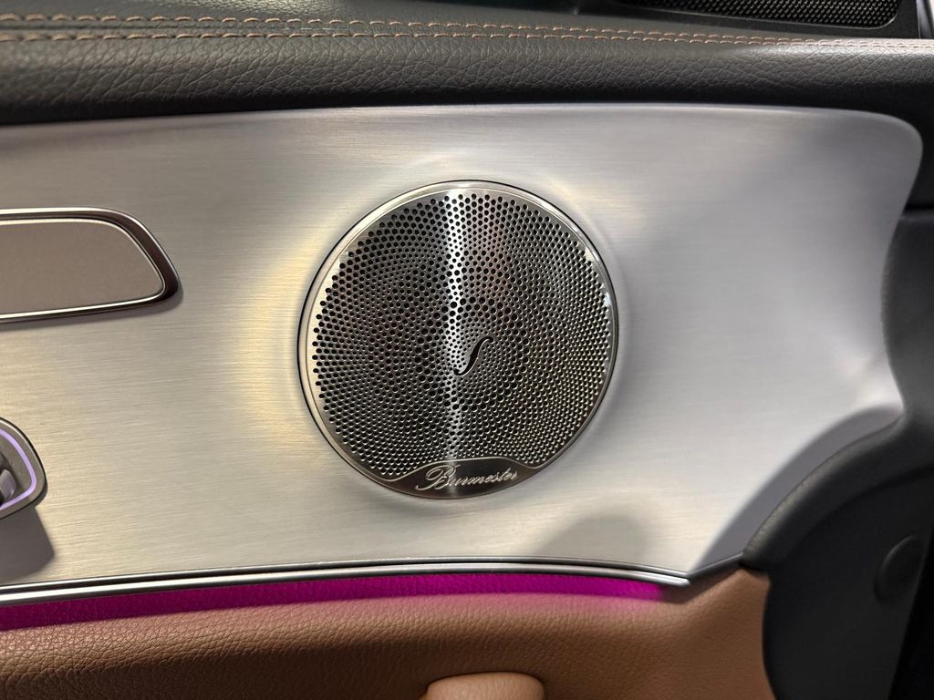 Mercedes-Benz E 300 2021