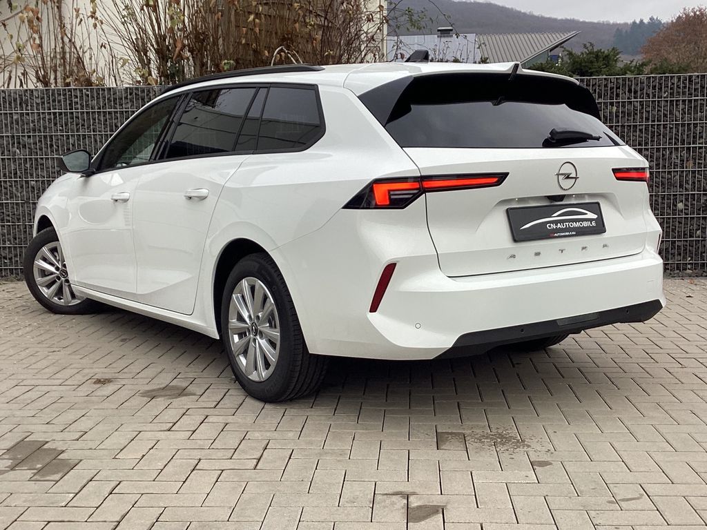 Opel Astra 2025