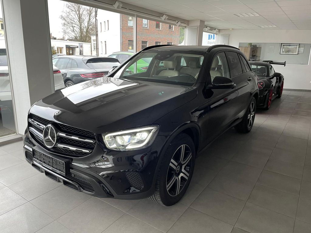 Mercedes-Benz GLC 300 2021