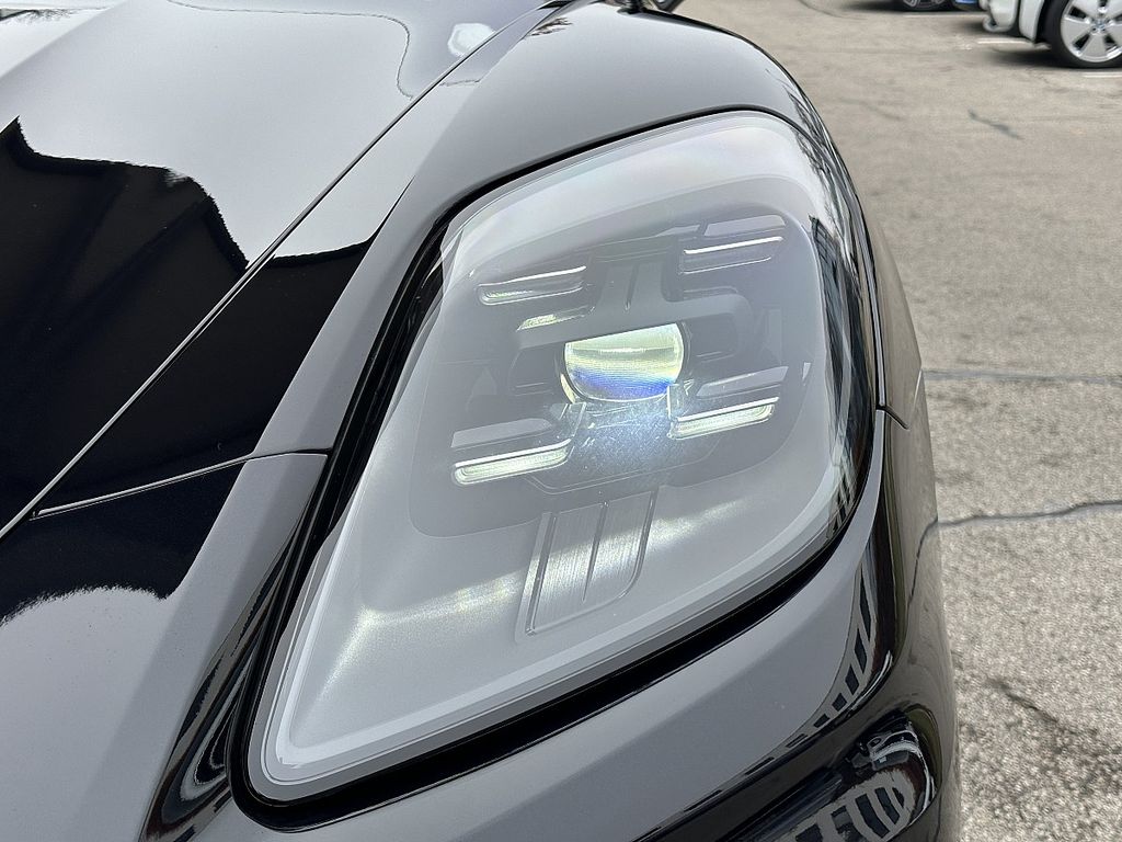 Porsche Panamera 2024