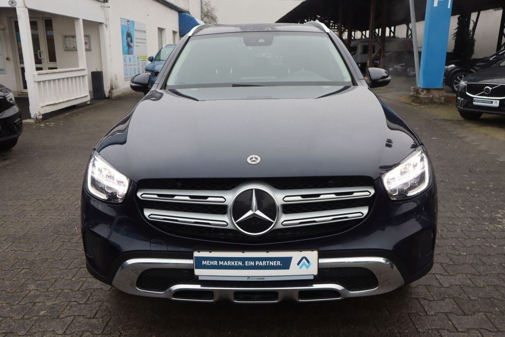 Mercedes-Benz GLC 300 2022