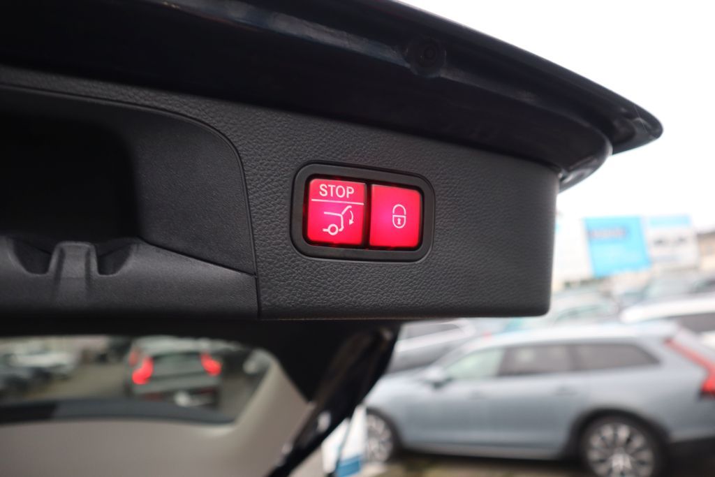 Mercedes-Benz GLC 300 2022