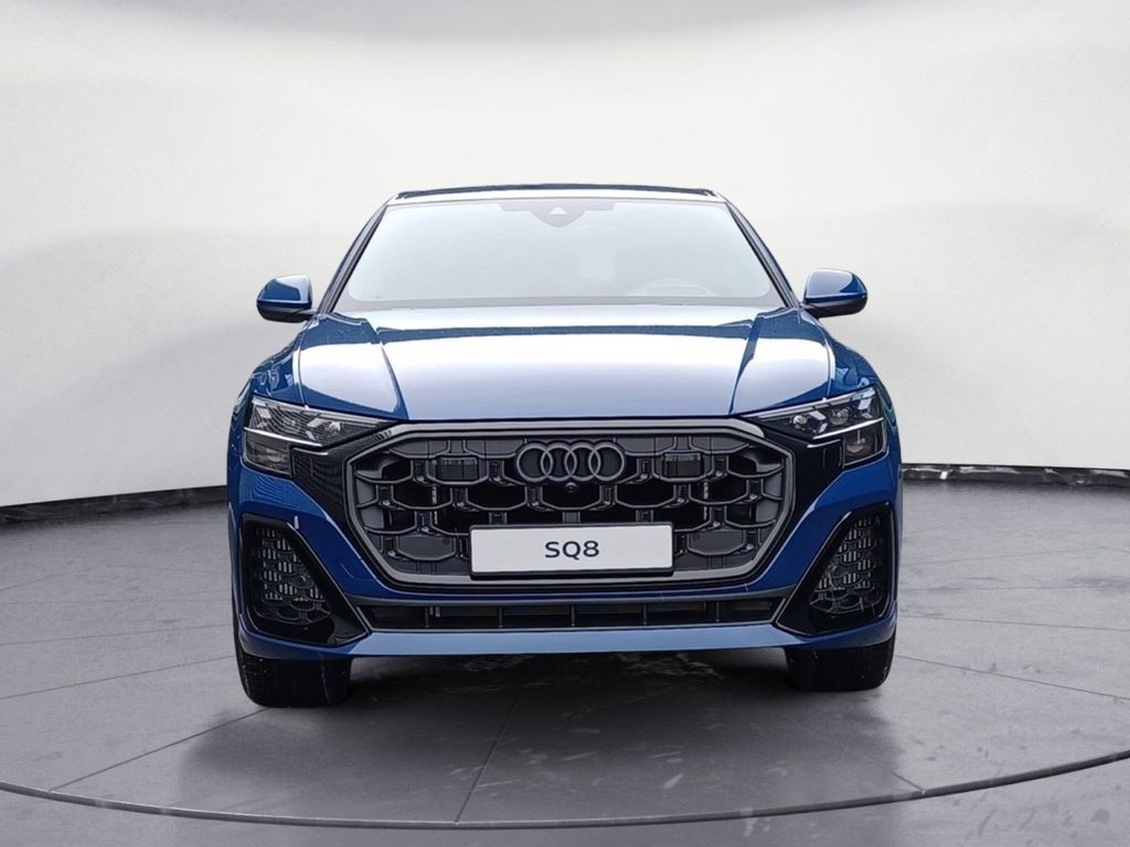 Audi SQ8 2025