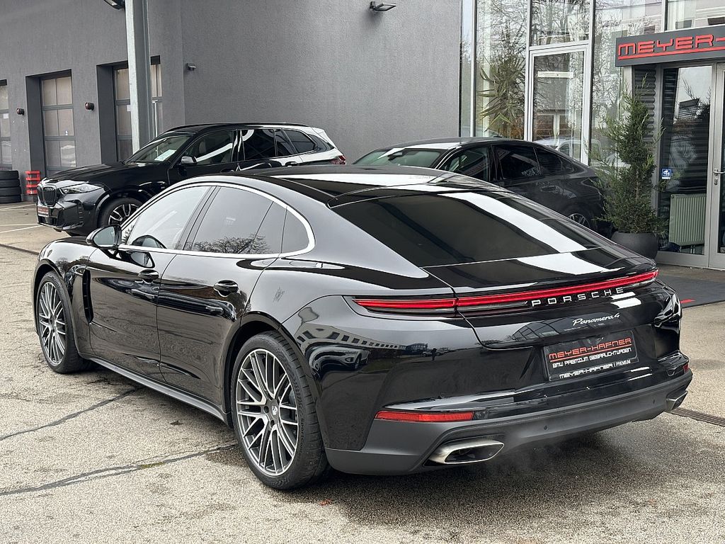 Porsche Panamera 2024
