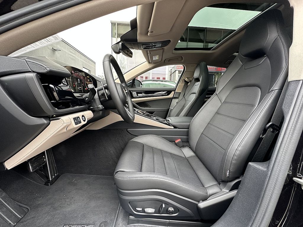 Porsche Panamera 2024