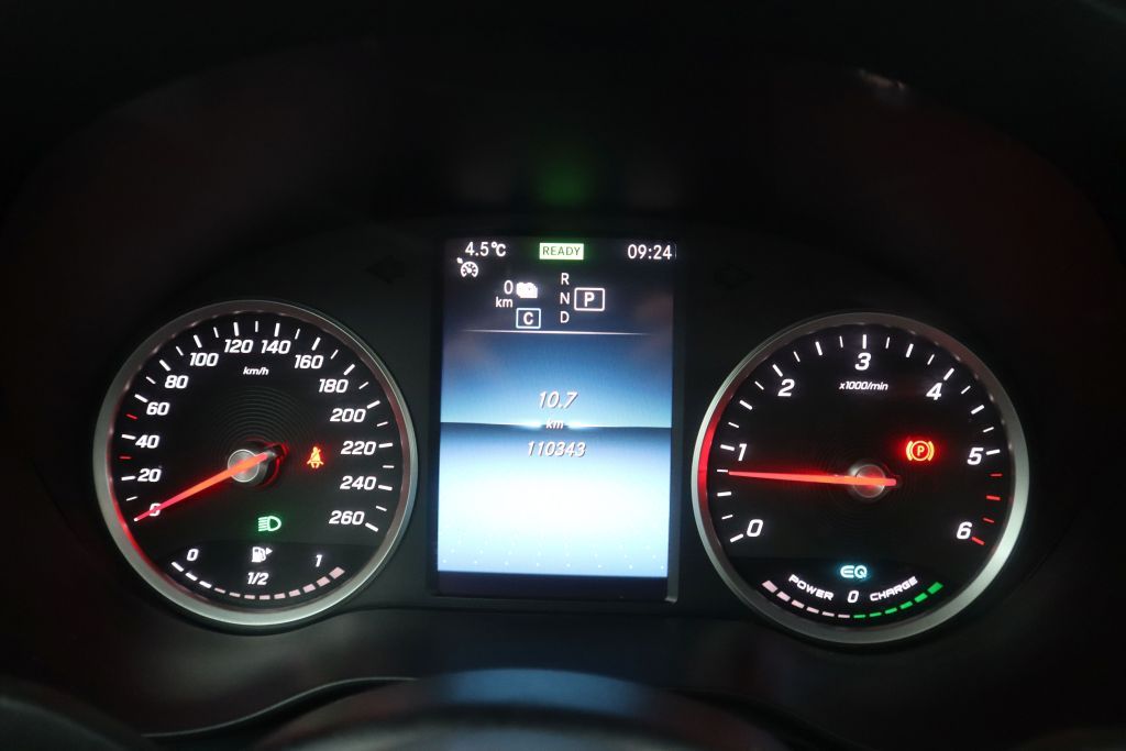 Mercedes-Benz GLC 300 2022