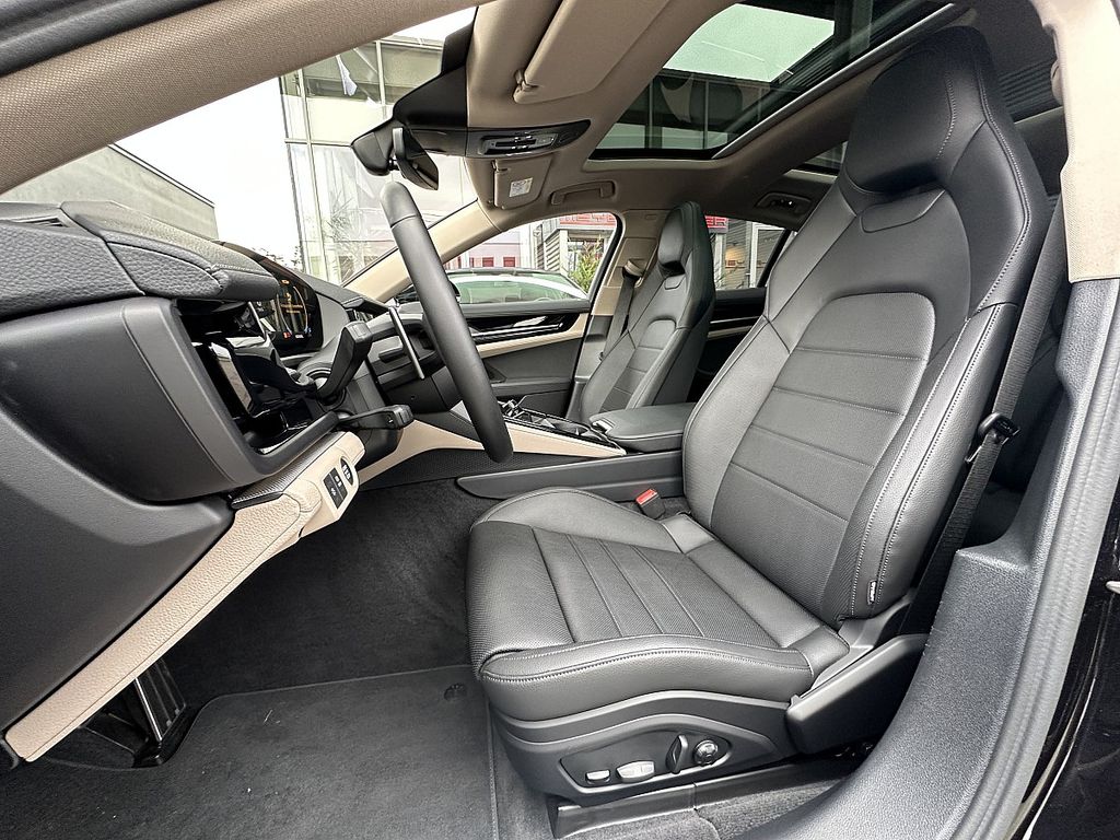 Porsche Panamera 2024