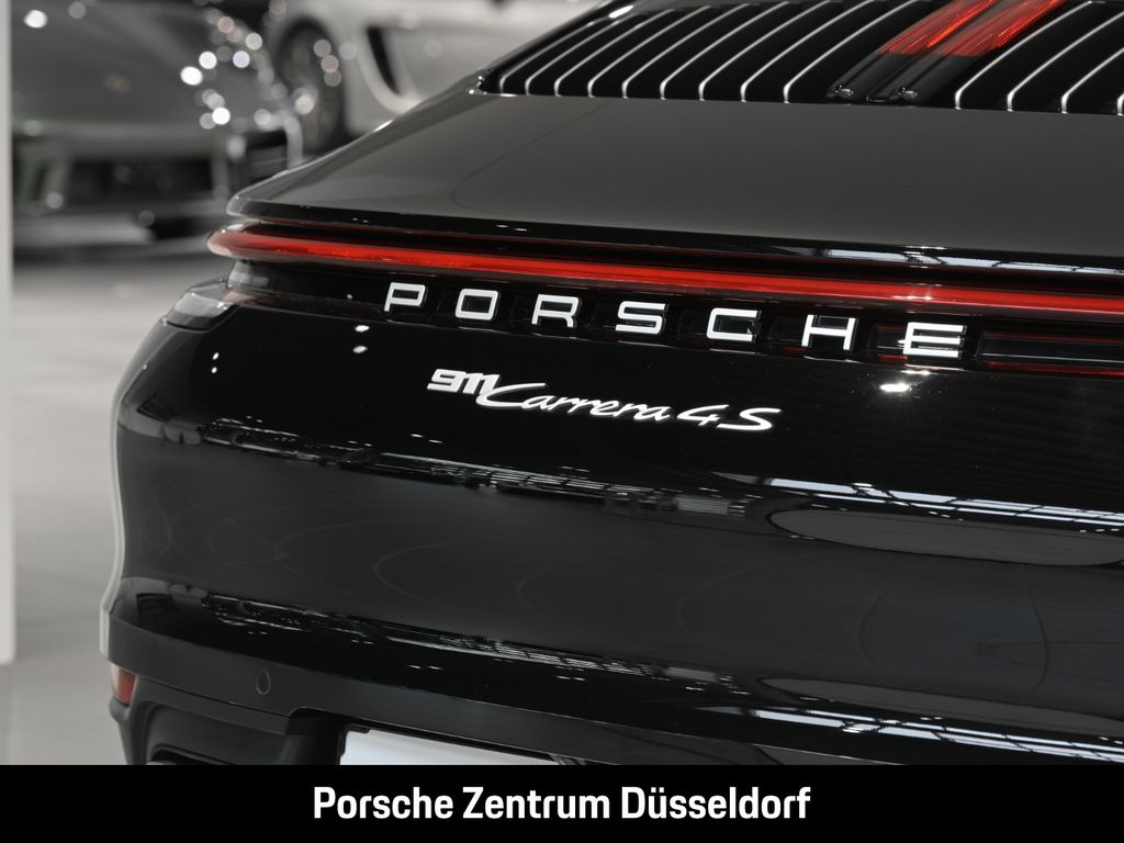 Porsche 992 2022