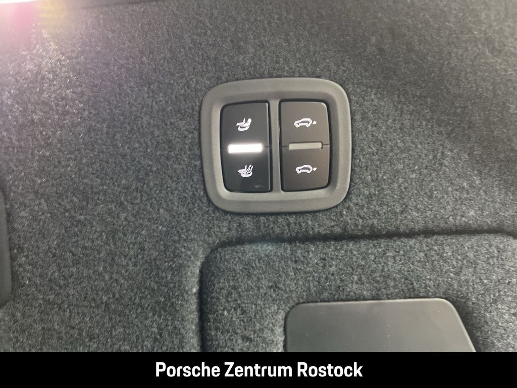 Porsche Cayenne 2024