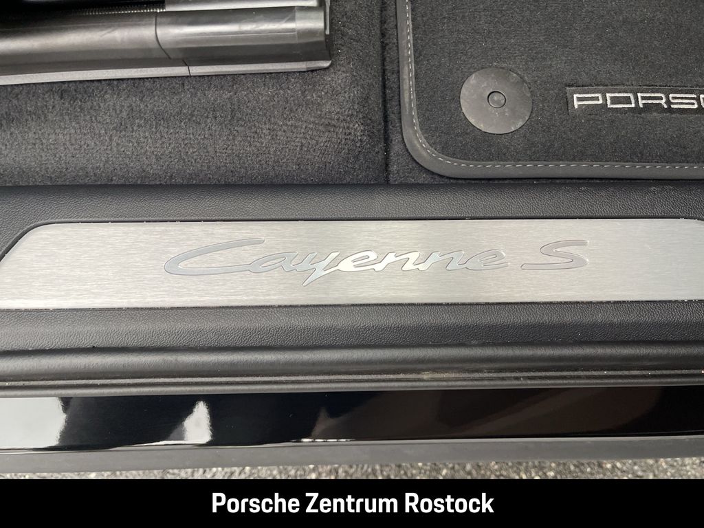 Porsche Cayenne 2024