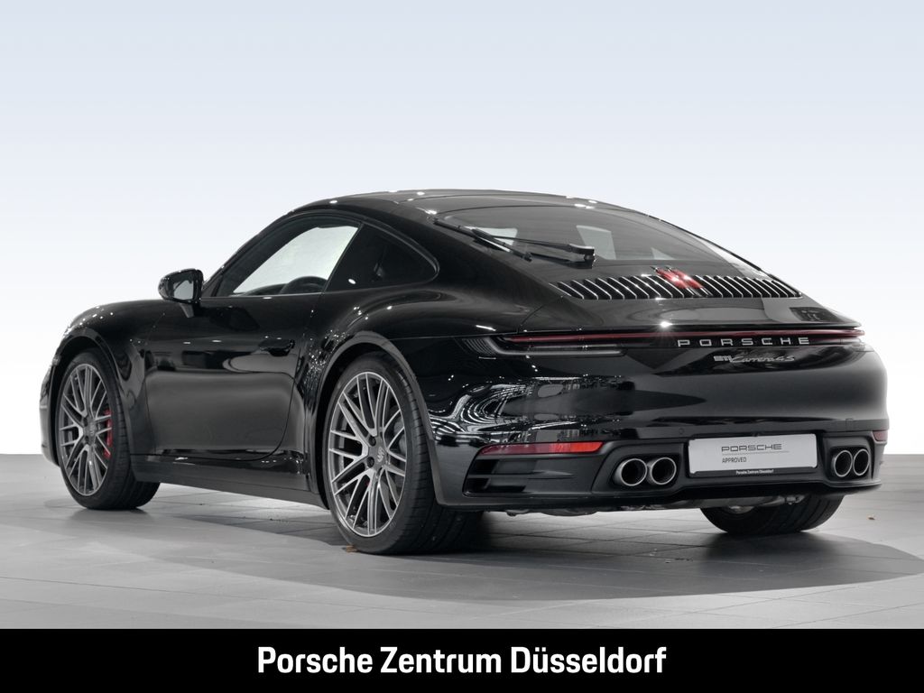 Porsche 992 2022