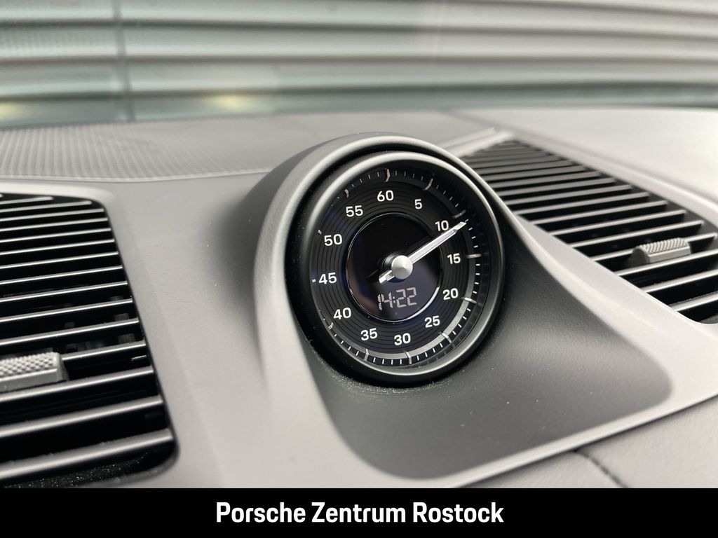 Porsche Cayenne 2024