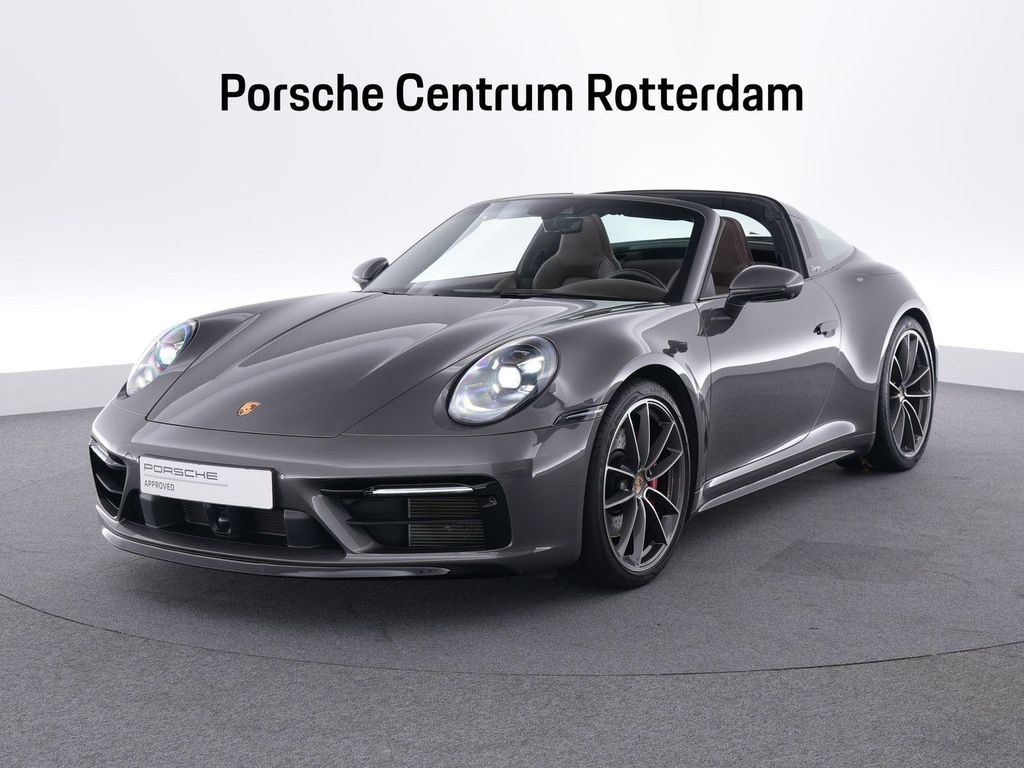 Porsche 992 2024