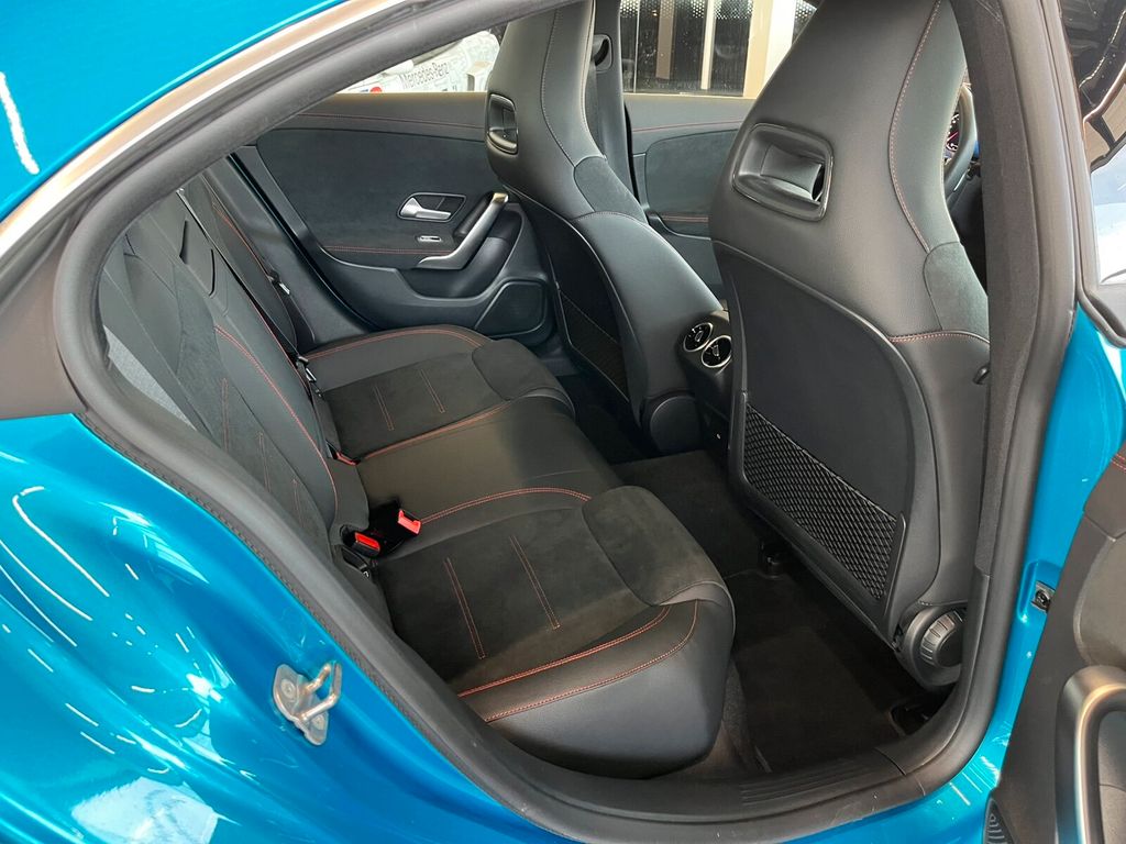 Mercedes-Benz CLA 200 2023
