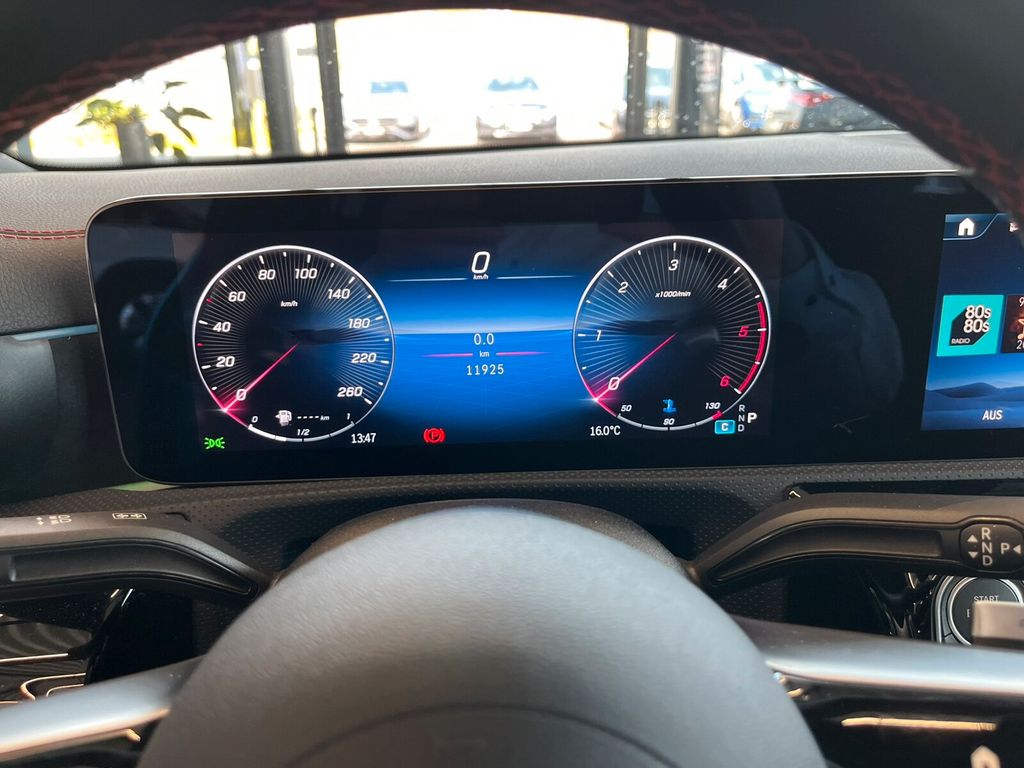 Mercedes-Benz CLA 200 2023