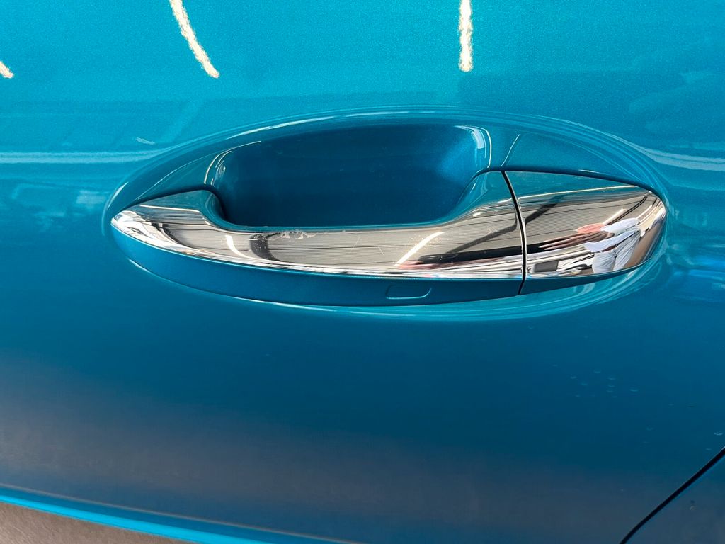 Mercedes-Benz CLA 200 2023