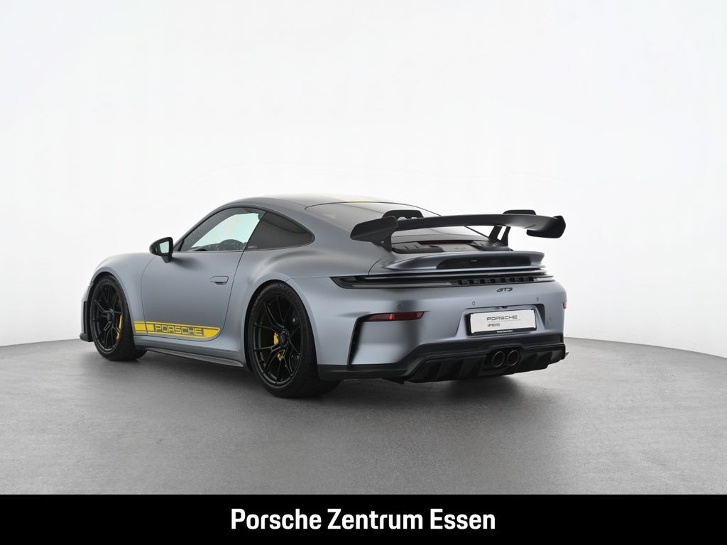 Porsche 992 2025