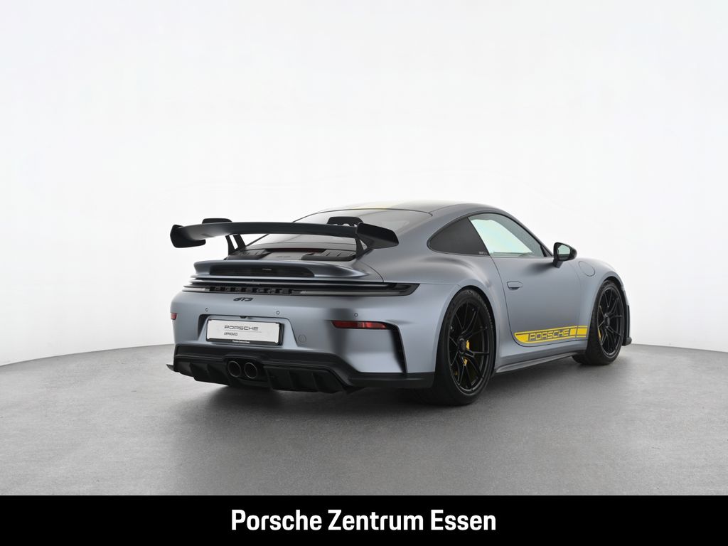 Porsche 992 2025