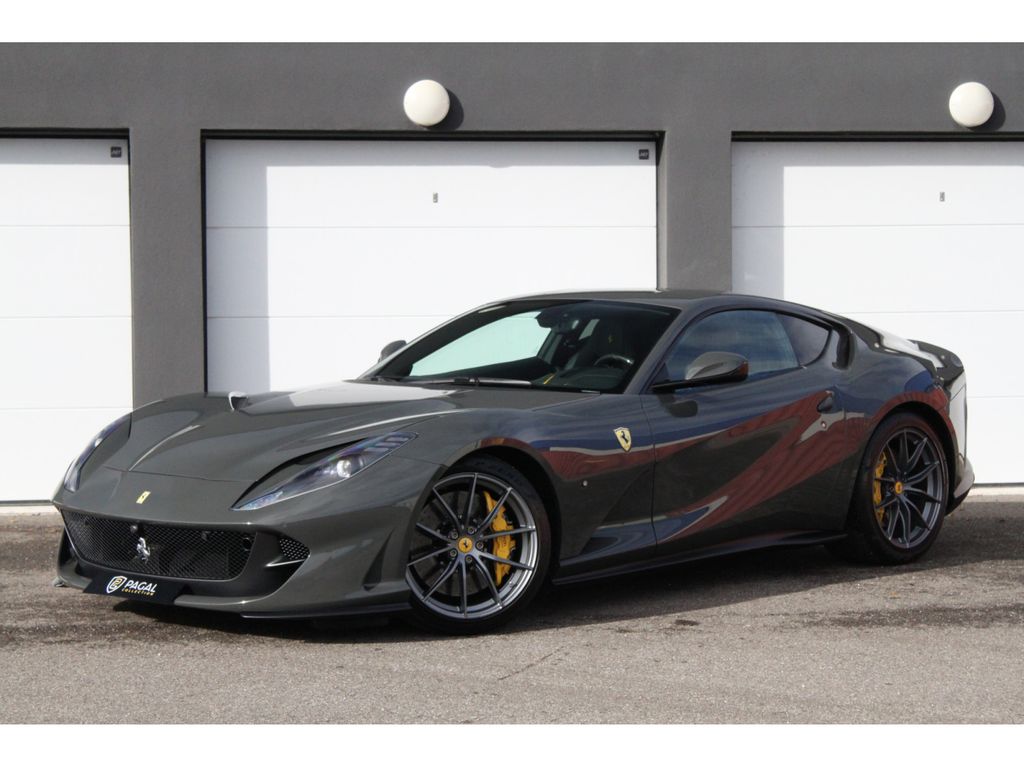 Ferrari 812 2019