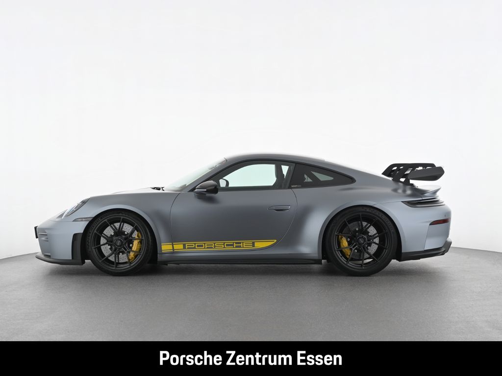 Porsche 992 2025